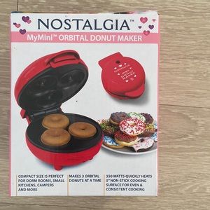 Nostalgia MyMini Donut Maker